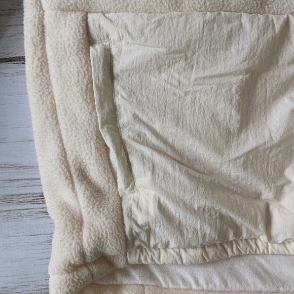 Fabletics Lotta Sherpa Hooded Half-Zip Jacket - Picture 4 of 6